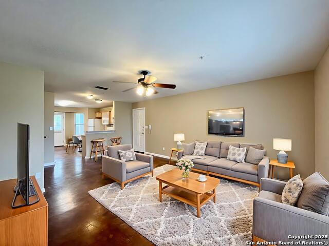 Image 4 of 36 For 3141 Douglas Fir Dr