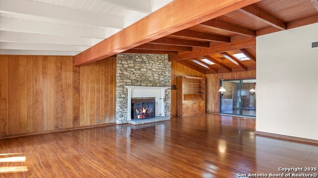 Image 10 of 46 For 1049 Ivy Ln