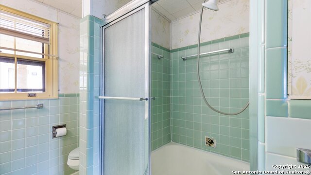 Image 25 of 46 For 1049 Ivy Ln