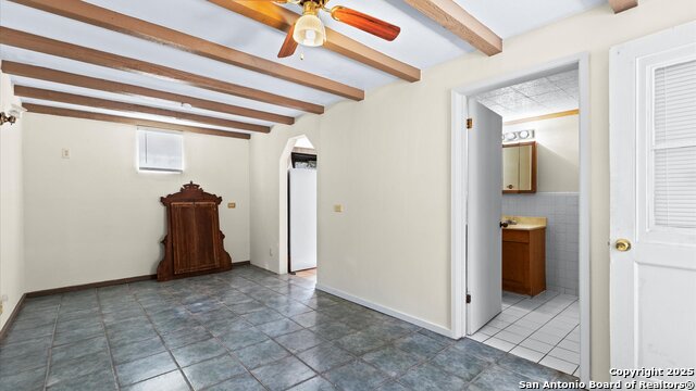 Image 36 of 46 For 1049 Ivy Ln