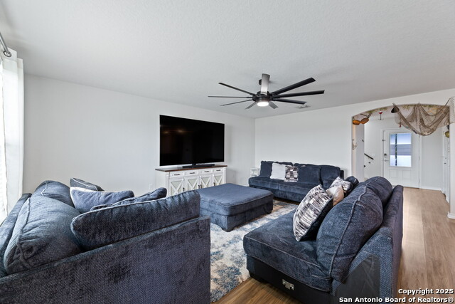 Image 7 of 25 For 12134 Jimmer Cv