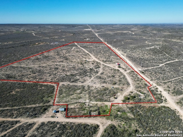 Listing photo id 1 for 1512 Rattlesnake Gap Rd