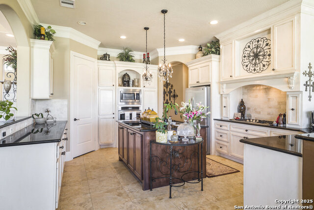 Image 10 of 28 For 11668 Grandview