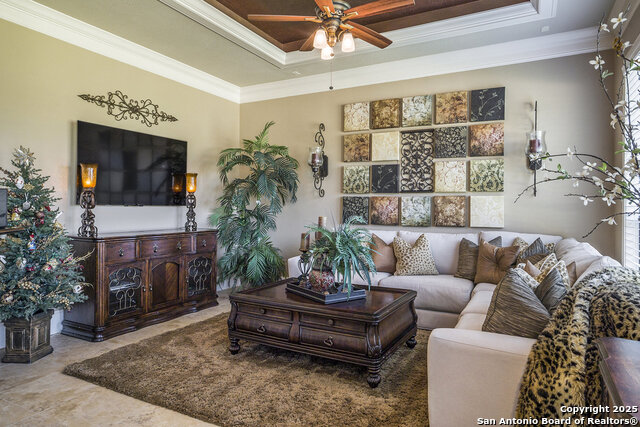 Image 19 of 28 For 11668 Grandview