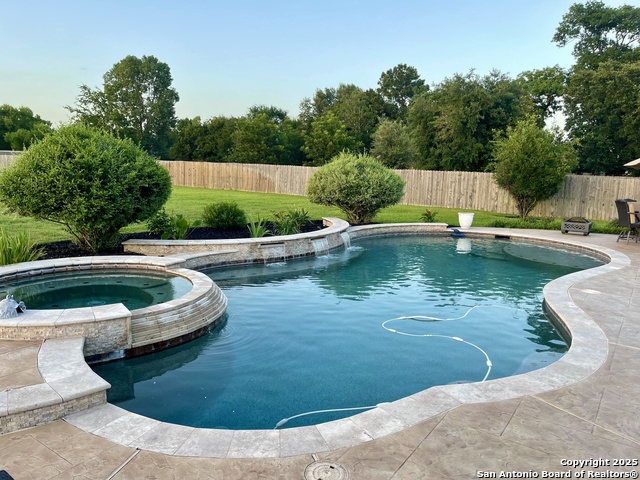 Image 26 of 28 For 11668 Grandview