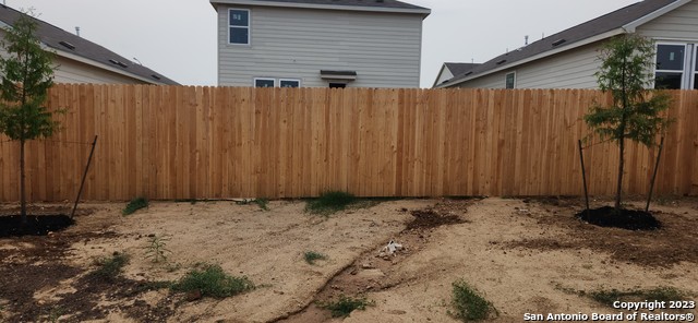Listing photo id 17 for 10254 Asta Trail