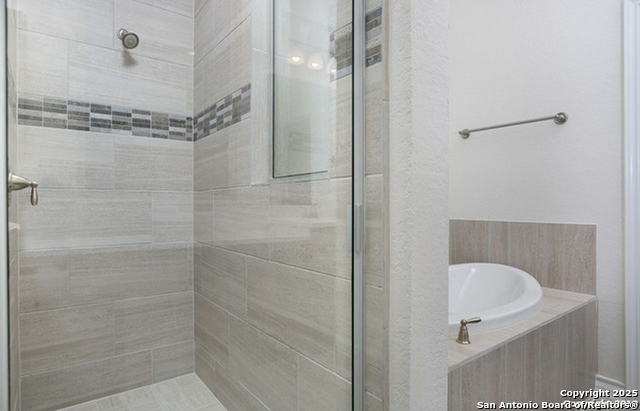 Image 13 of 23 For 1429 Nicholas Park