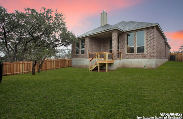 Image 20 of 23 For 1429 Nicholas Park