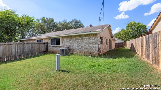 Image 16 of 16 For 7138 Rimwood