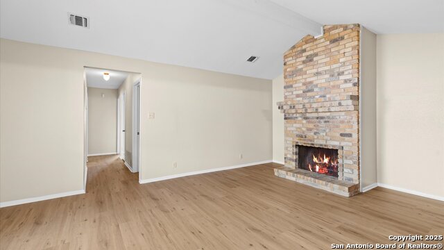 Image 8 of 16 For 7138 Rimwood