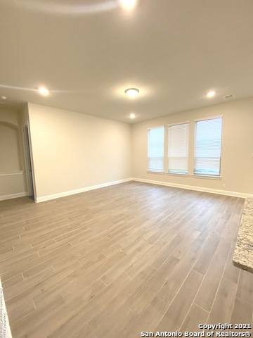 Image 12 of 30 For 27610 Falls Cove