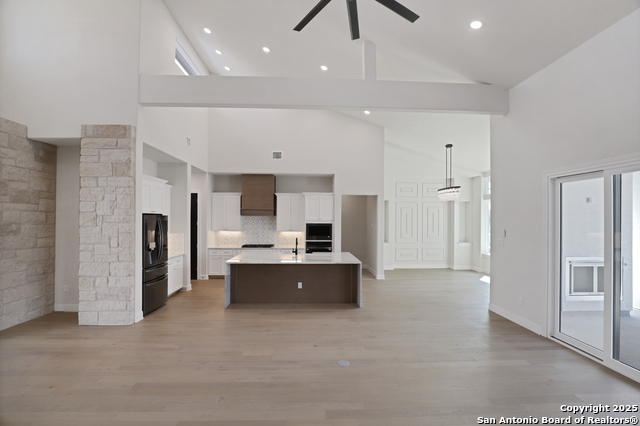 Image 30 of 41 For 775 Maximino Ridge