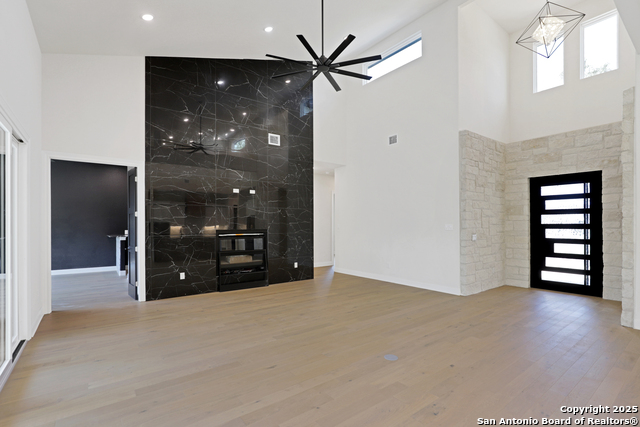 Image 4 of 41 For 775 Maximino Ridge