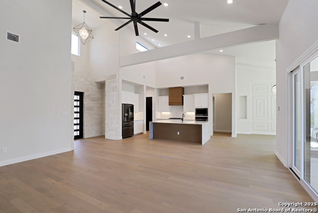 Image 5 of 41 For 775 Maximino Ridge