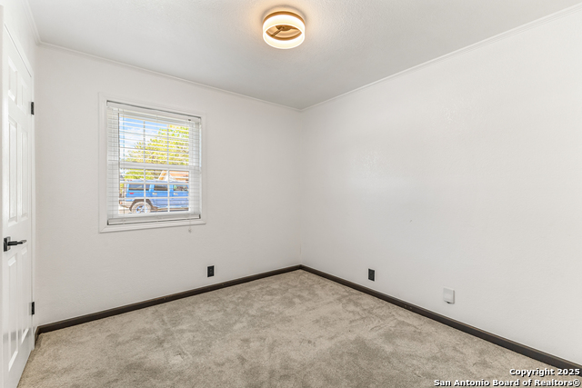 Image 13 of 24 For 2311 Camp N