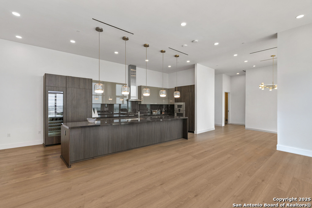 Image 11 of 61 For 123 Lexington Ave  1703