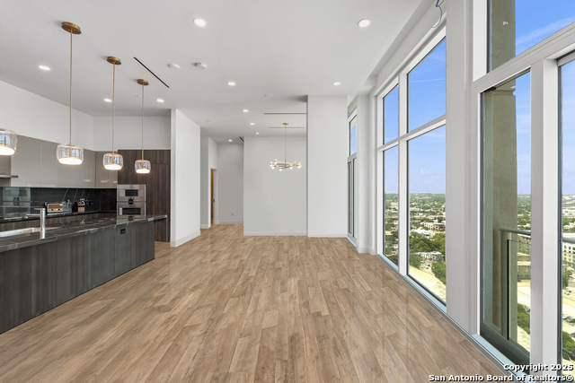 Image 9 of 61 For 123 Lexington Ave  1703