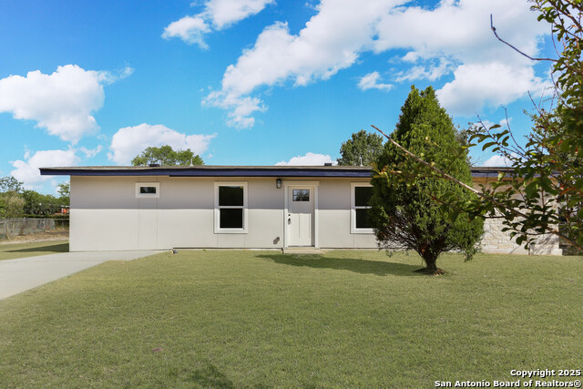 Image 2 of 19 For 6035 Misty Valley