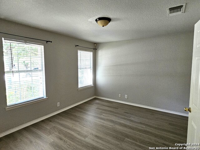 Image 11 of 17 For 3321 Whisper Bluff