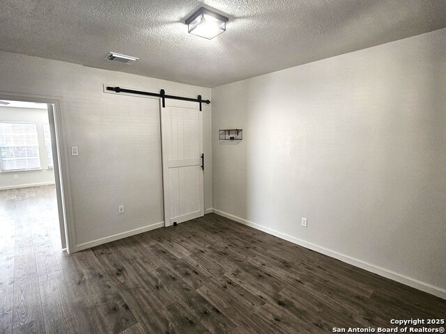 Image 9 of 42 For 1648 Dogwood Ln