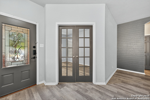 Image 10 of 28 For 140 Clapboard