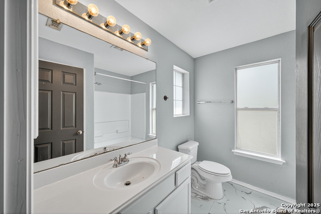 Image 23 of 28 For 140 Clapboard