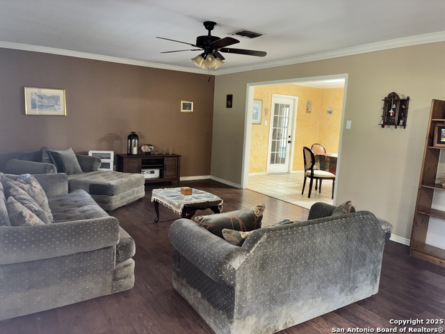 Image 5 of 24 For 114 Nueces