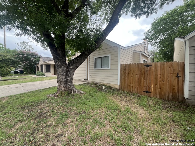 Image 2 of 25 For 4018 Sunrise Creek