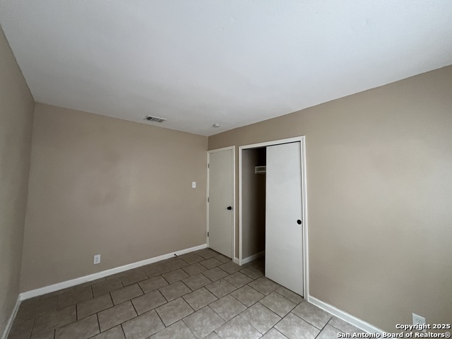 Image 22 of 25 For 4018 Sunrise Creek