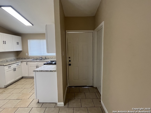 Image 3 of 25 For 4018 Sunrise Creek