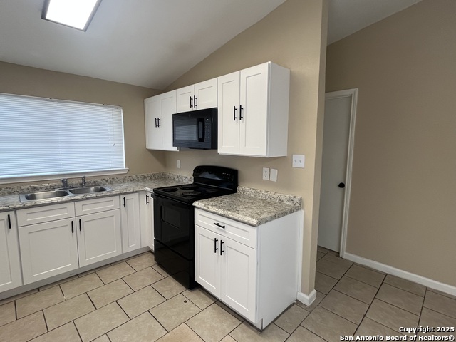 Image 9 of 25 For 4018 Sunrise Creek