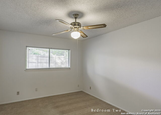 Image 9 of 27 For 6135 Willowridge St