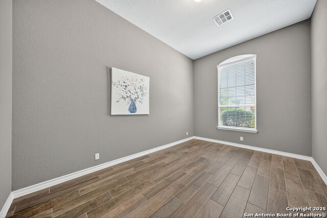 Image 21 of 39 For 12332 Saddle Up