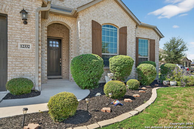 Image 3 of 39 For 12332 Saddle Up