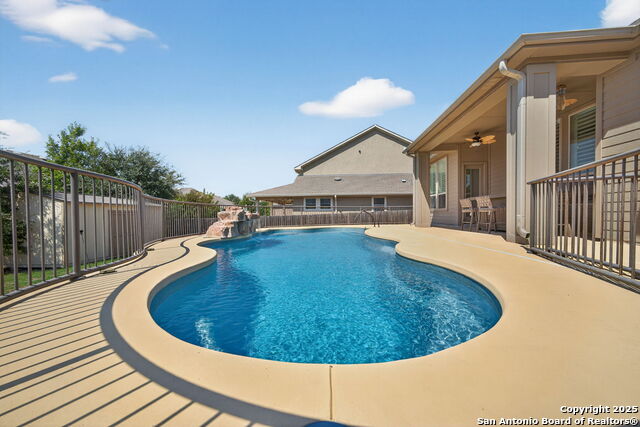 Image 34 of 39 For 12332 Saddle Up