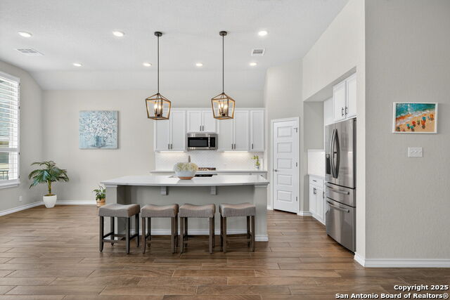 Image 4 of 39 For 12332 Saddle Up