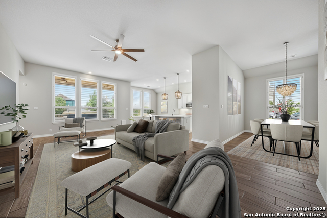 Image 7 of 39 For 12332 Saddle Up