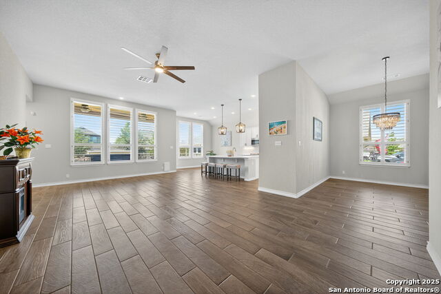 Image 8 of 39 For 12332 Saddle Up