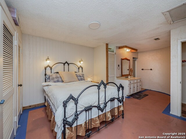 Image 33 of 43 For 901 River Rd