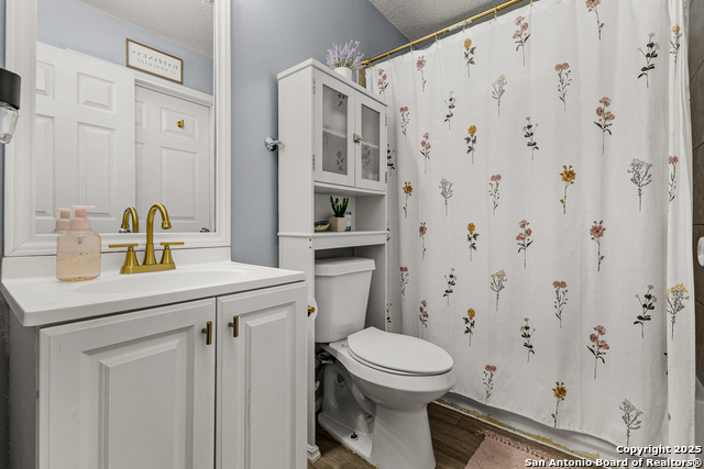 Listing photo id 6 for 235 Mohawk  