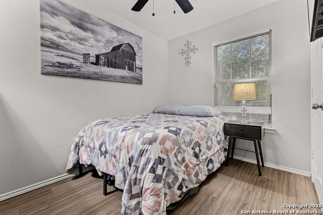 Listing photo id 7 for 235 Mohawk  