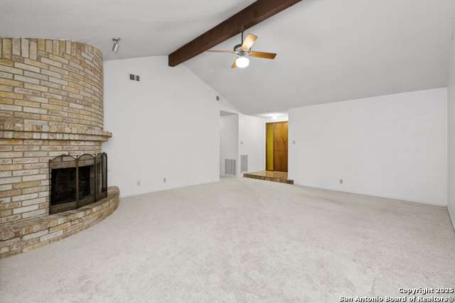 Listing photo id 2 for 7902 Misty Park