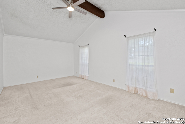 Listing photo id 5 for 7902 Misty Park