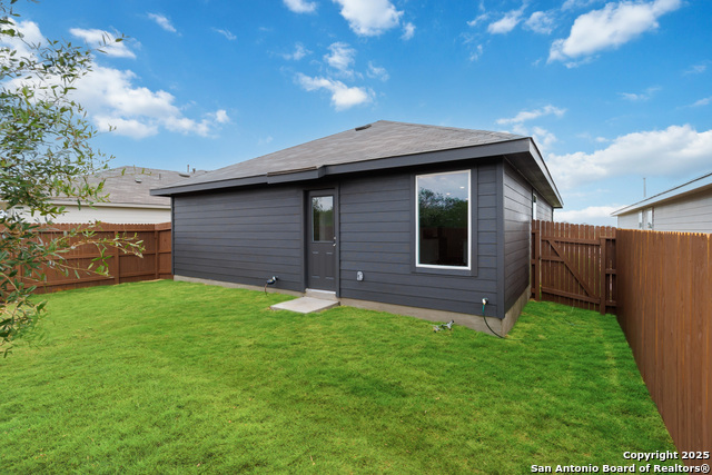 Image 26 of 49 For 12552 Spoor Vly