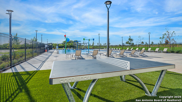 Image 43 of 49 For 12552 Spoor Vly