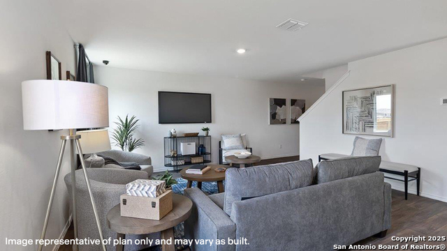 Listing photo id 5 for 12556 Spoor Vly