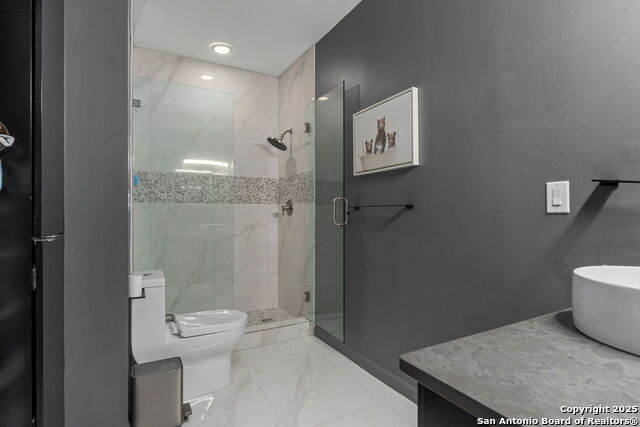 Listing photo id 14 for 17902 La Cantera Unit 411