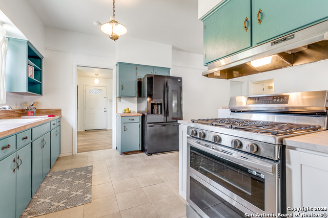 Listing photo id 11 for 5304 Colebrook