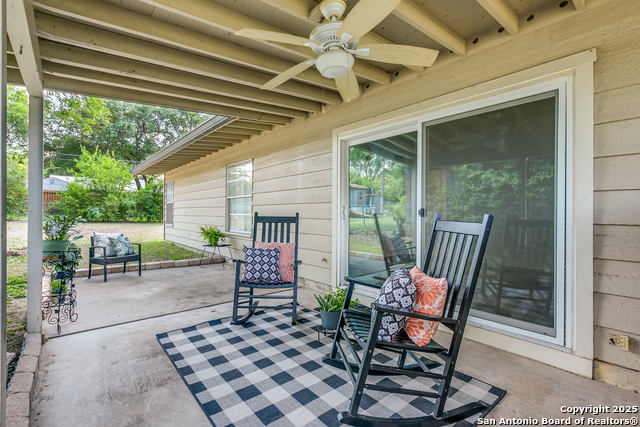 Listing photo id 19 for 5304 Colebrook