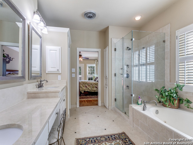 Listing photo id 18 for 16206 Robinwood Ln